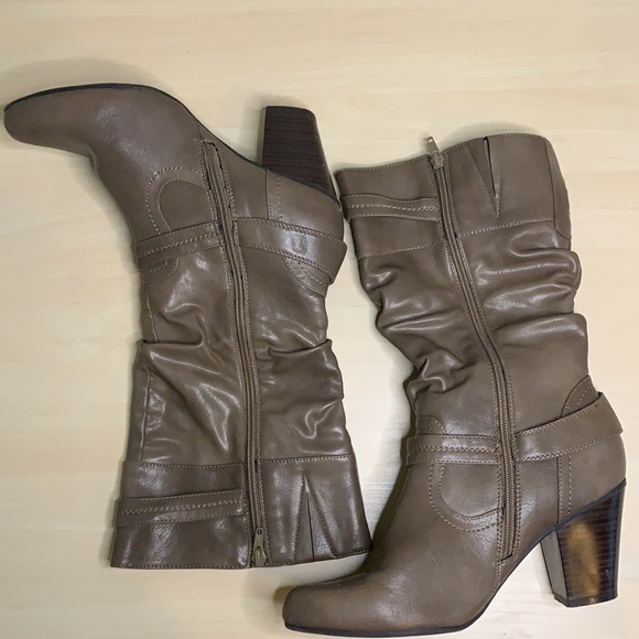 White Mountain Tall Boots Sz 9.5 - Picture 2 of 11